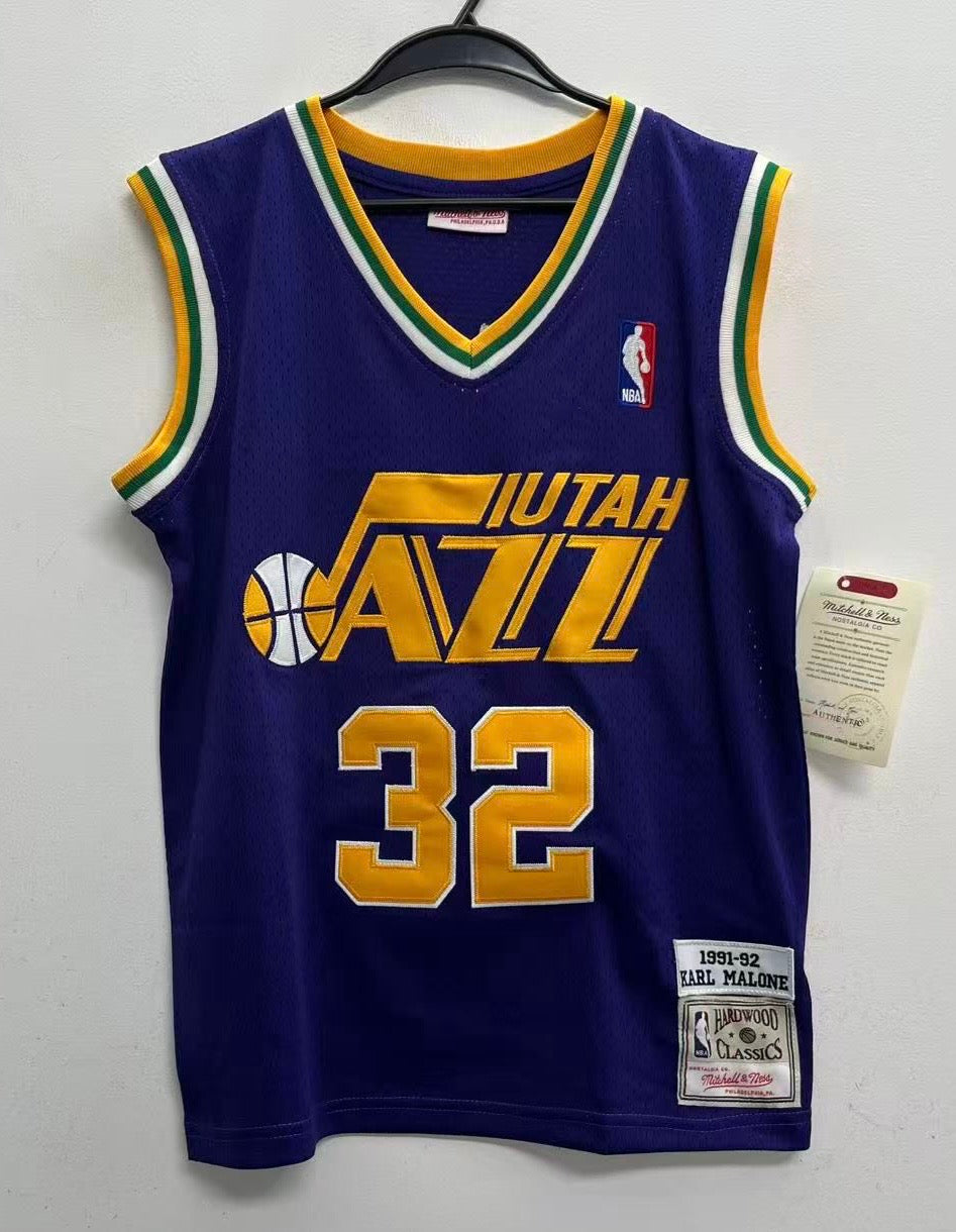 Karl Malone YOUTH KIDS Utah Jazz Mitchell & Ness Jersey product image 2