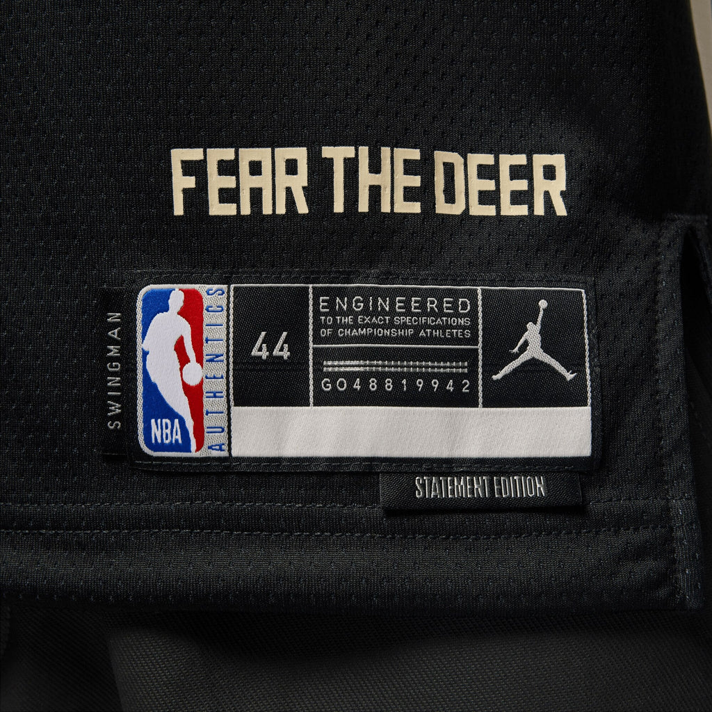 Milwaukee Bucks Giannis Antetokounmpo Dri-FIT NBA Swingman Jersey product image 6, provided for visual reference and product