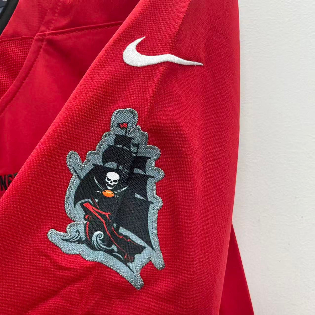 Mike Evans Tampa Bay Buccaneers YOUTH KIDS Official Nike product image 3