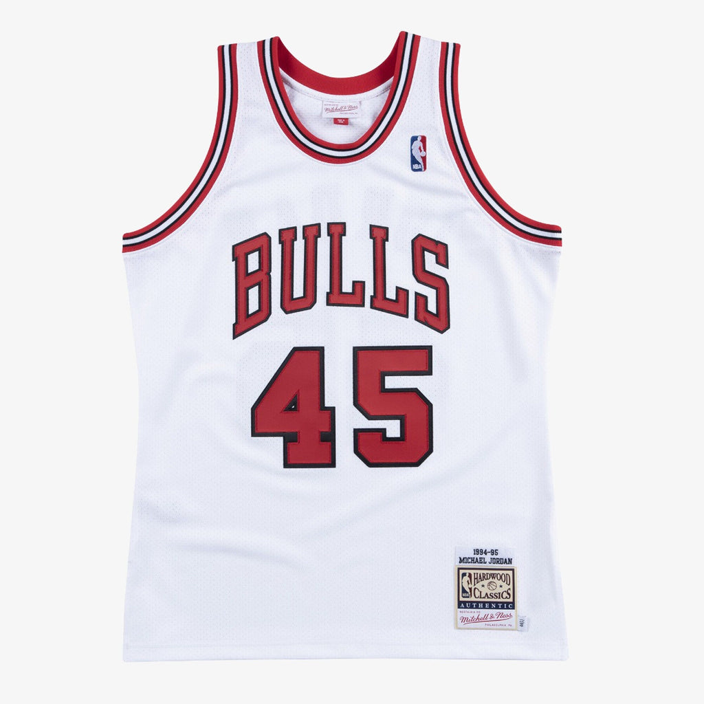 Chicago Bulls Authentic Jersey Michael Jordan 1994-95 product image 1, provided for visual reference and product detail