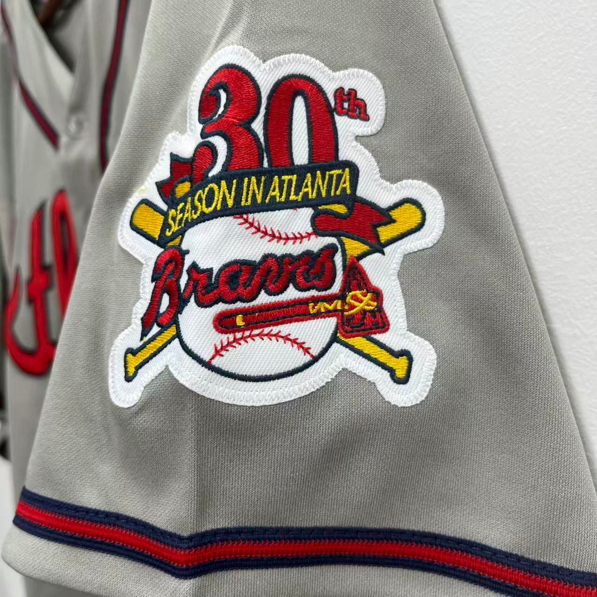 Greg Maddux YOUTH KIDS Atlanta Braves jersey Mitchell & Ness product image 3