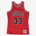 Chicago Bulls Swingman Jersey Road Scottie Pippen 97 product image 1, provided for visual reference and product detail review