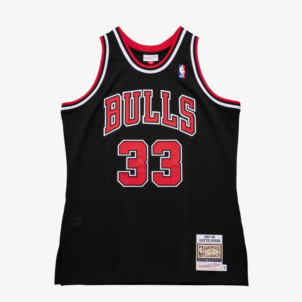 Chicago Bulls Authentic Jersey Alternate Scottie Pippen 1997 product image 2, provided for visual reference and product