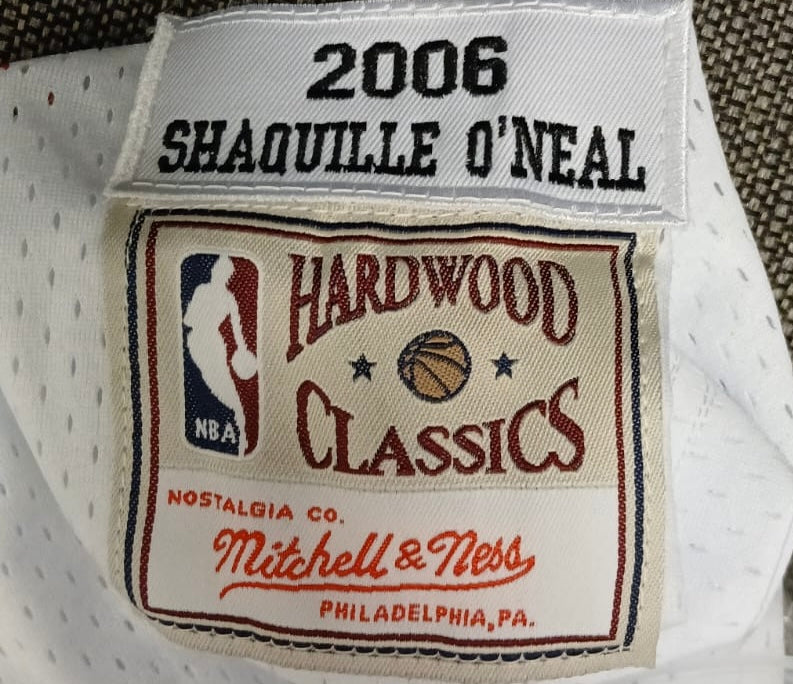 Shaquille O’Neal Miami Heat YOUTH KIDS Official NBA product image 3