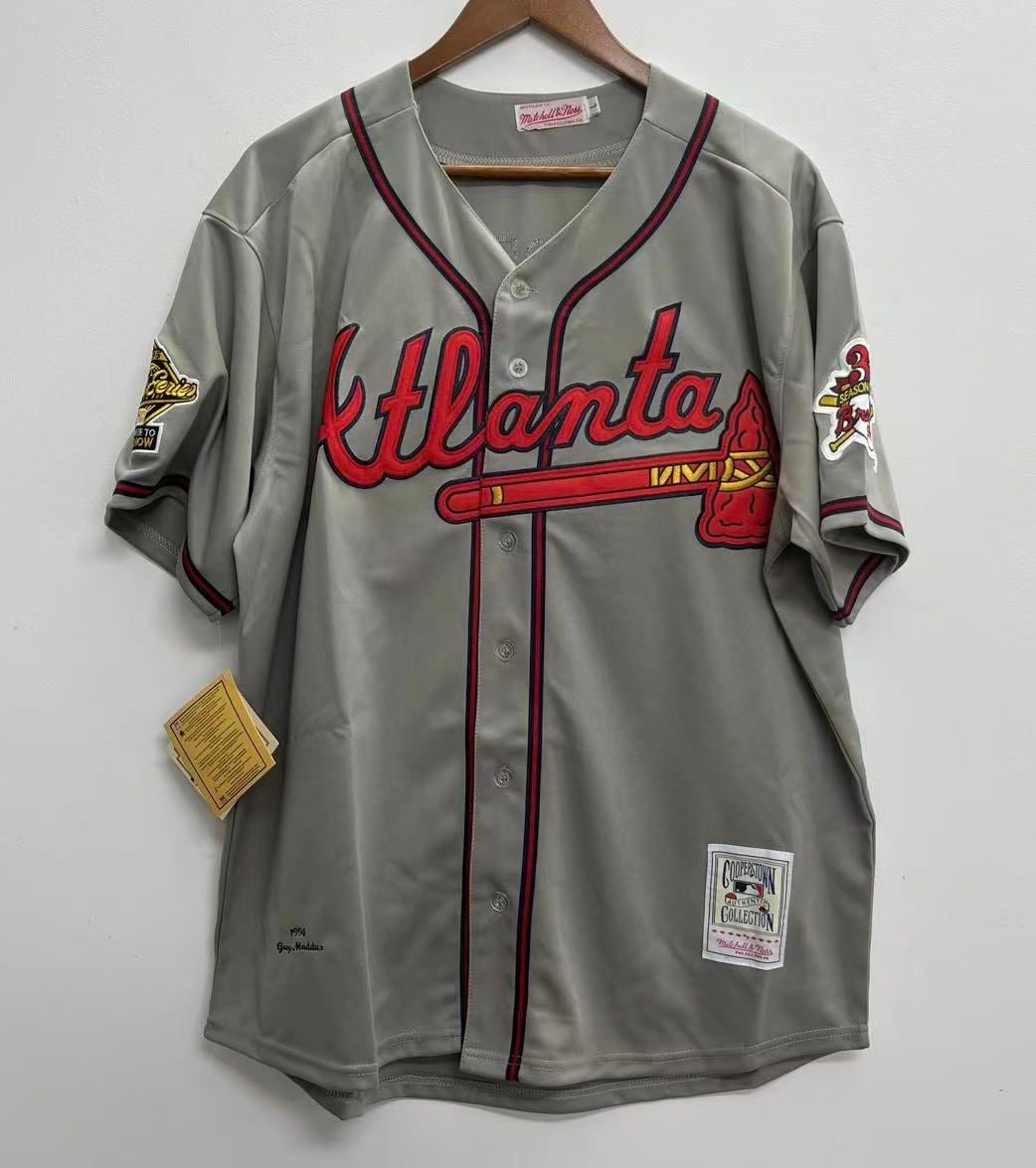 Greg Maddux YOUTH KIDS Atlanta Braves jersey Mitchell & Ness product image 2