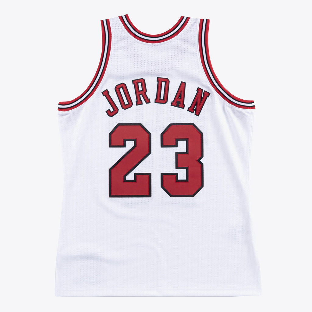 Chicago Bulls Authentic Jersey Michael Jordan 1995-96 product image 3, provided for visual reference and product detail
