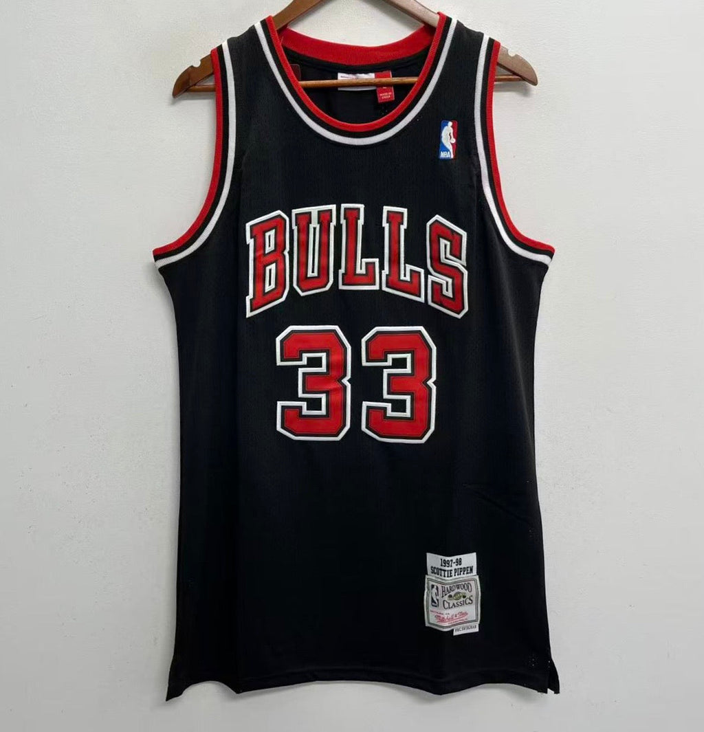 Scottie Pippen Chicago Bulls Official NBA Mitchell & Ness product image 2
