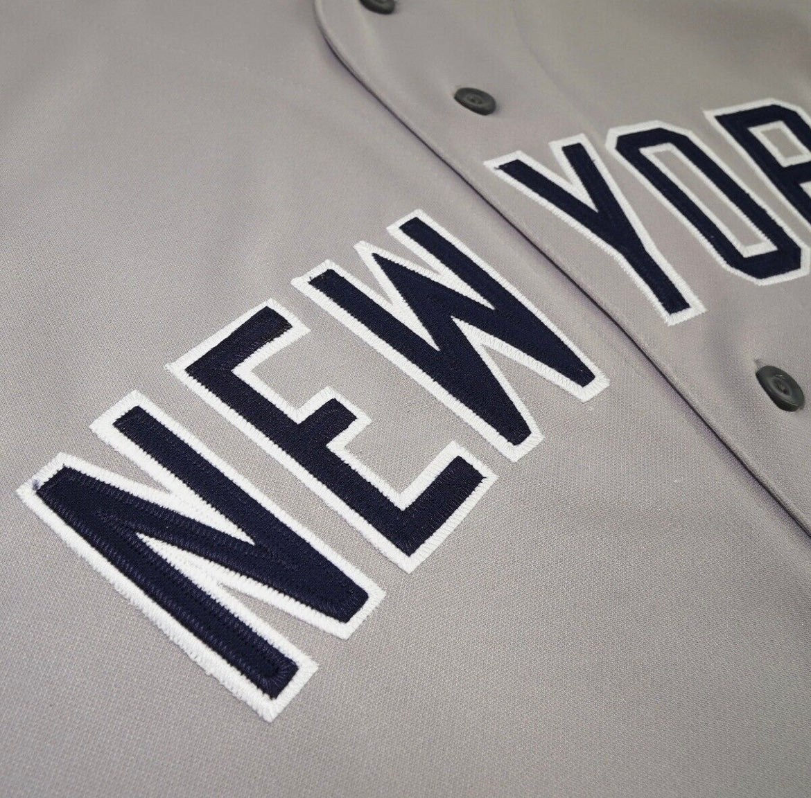 Roger Clemens 2000 New York Yankees Sox Official MLB product image 3