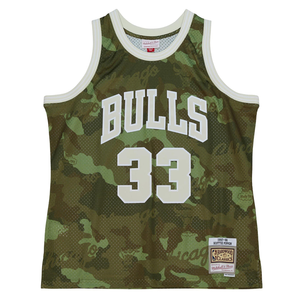 Chicago Bulls NBA Scottie Pippen 1997 Ghost Green Camo Swingman Jersey product image 2, provided for visual reference and