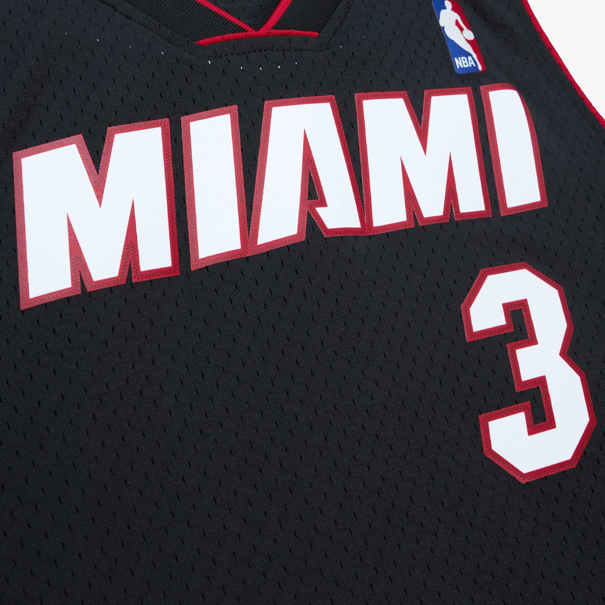 Miami Heat NBA Dwyane Wade 2012 Road Hardwood Classics Swingman Jersey product image 5, provided for visual reference and