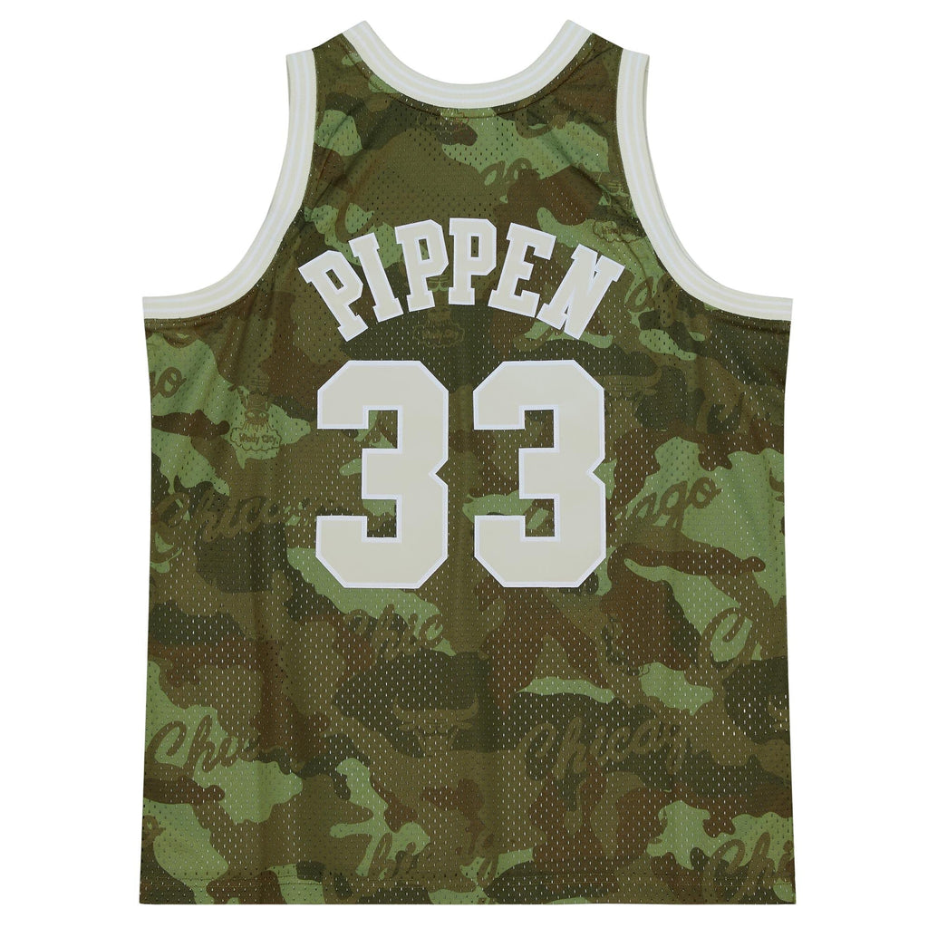 Chicago Bulls NBA Scottie Pippen 1997 Ghost Green Camo Swingman Jersey product image 3, provided for visual reference and