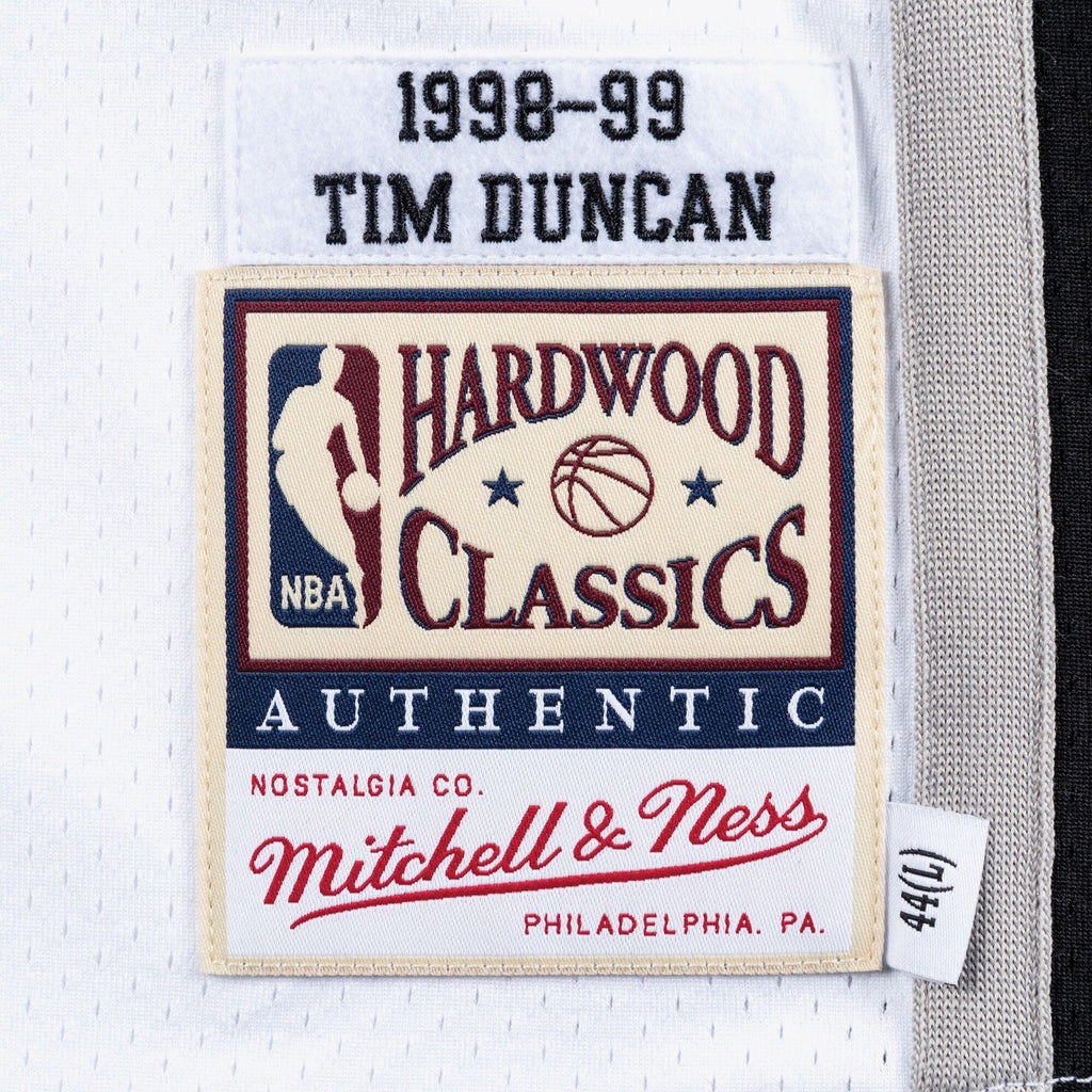 San Antonio Spurs Authentic Jersey Home Finals Tim Duncan 1998-99 product image 4, provided for visual reference and product